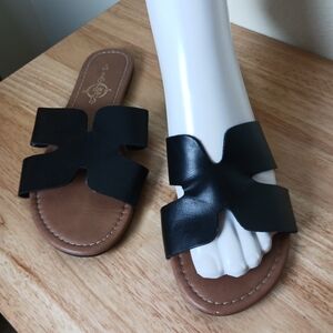 Black Leather Slide Sandals for Women - Classic Casual
